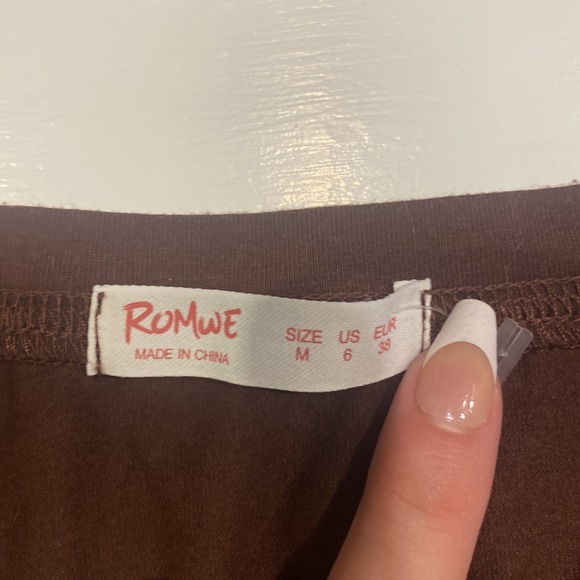 Crop top - Picture 2 of 2